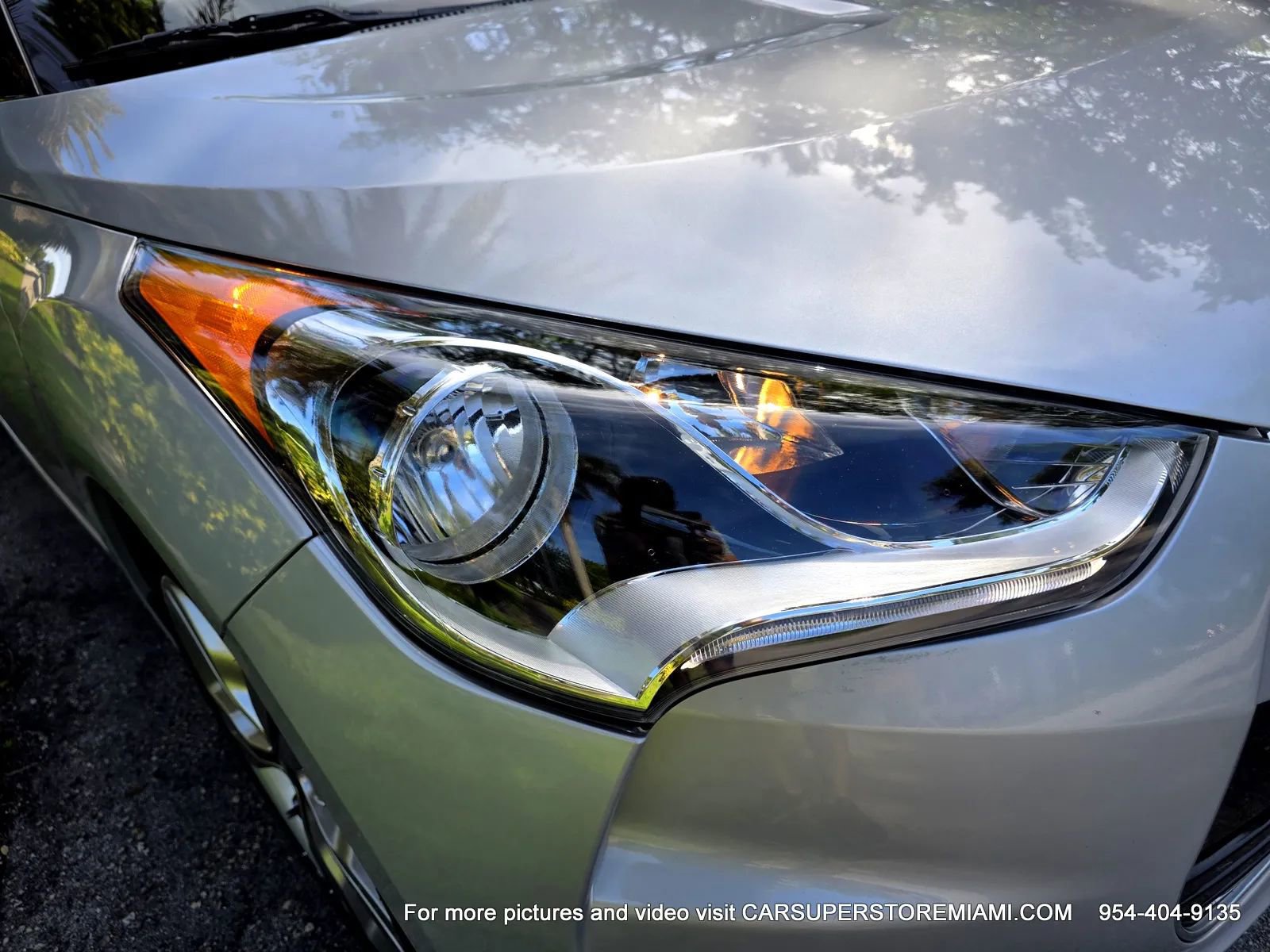 Used 2017 Hyundai Veloster Value Edition FWD image 38