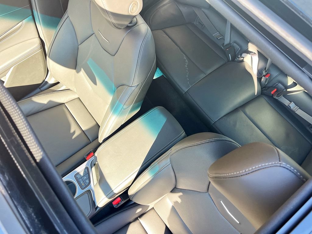 Used 2025 Cadillac CT4 Premium Luxury RWD image 21