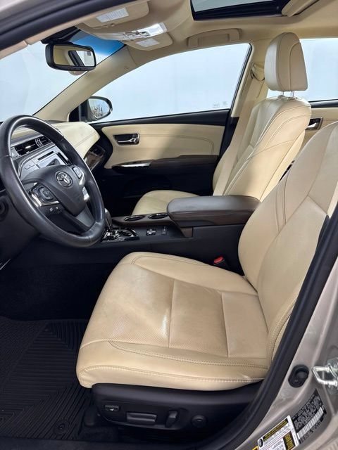 Used 2015 Toyota Avalon Limited FWD image 13