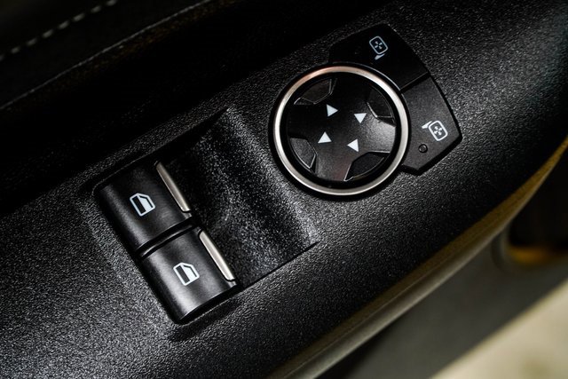 Used 2017 Ford Mustang Shelby GT350 w/ Electronics Package image 40