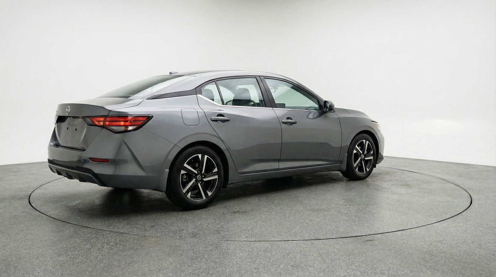 Used 2025 Nissan Sentra SV FWD image 7