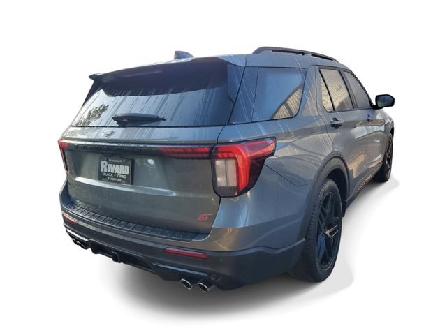 Used 2025 Ford Explorer ST RWD image 4