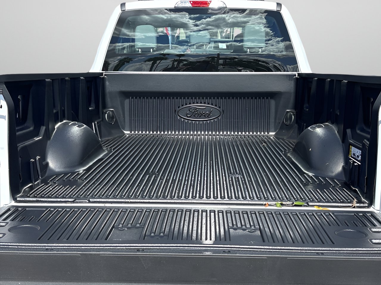 New 2026 Ford F350 XL w/ XL Chrome Package RWD image 9