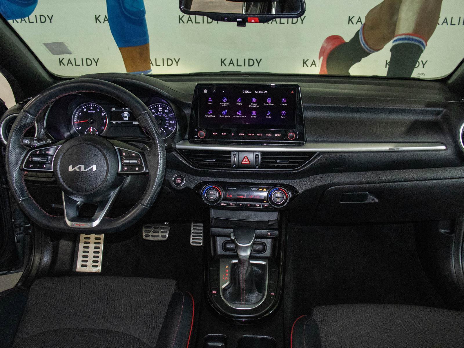 Used 2023 Kia Forte GT image 3