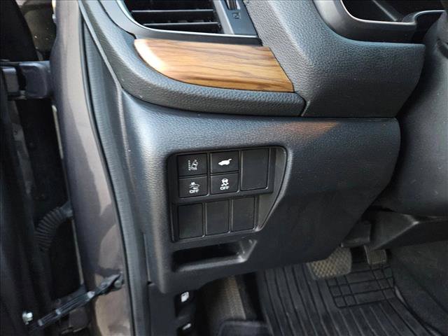 Used 2020 Honda CR-V Touring image 10