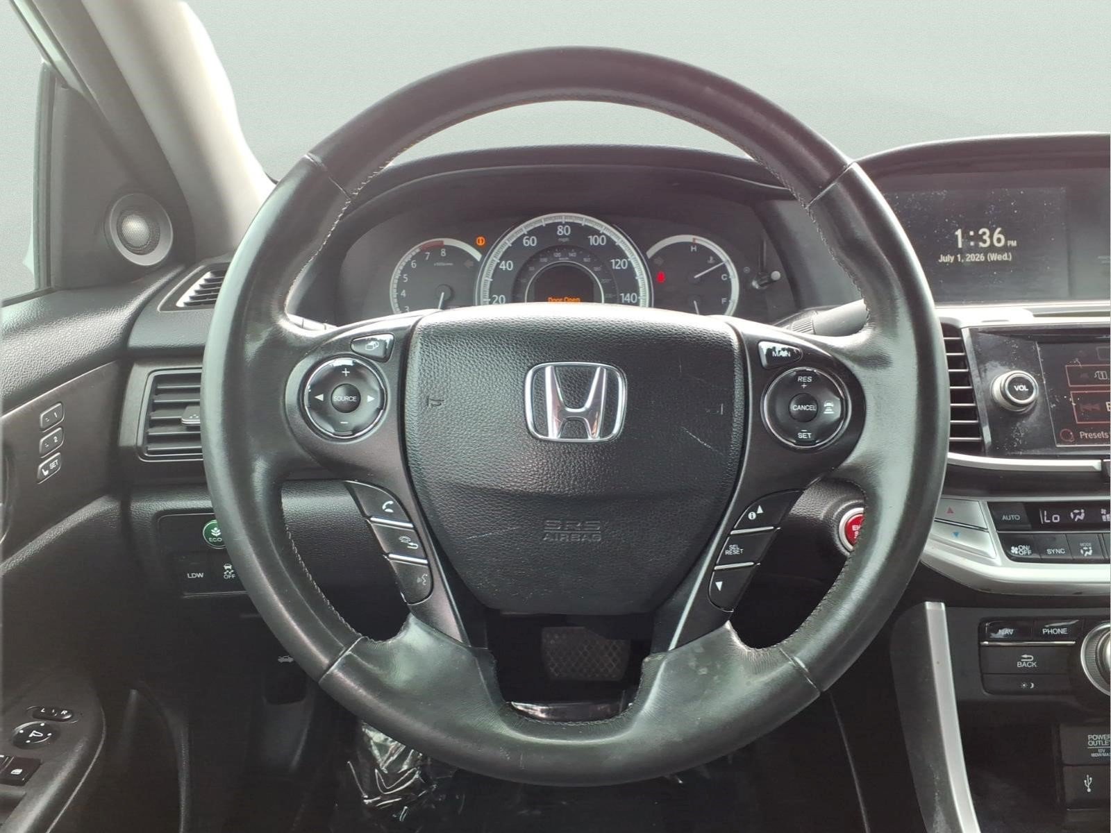 Used 2014 Honda Accord Touring image 16