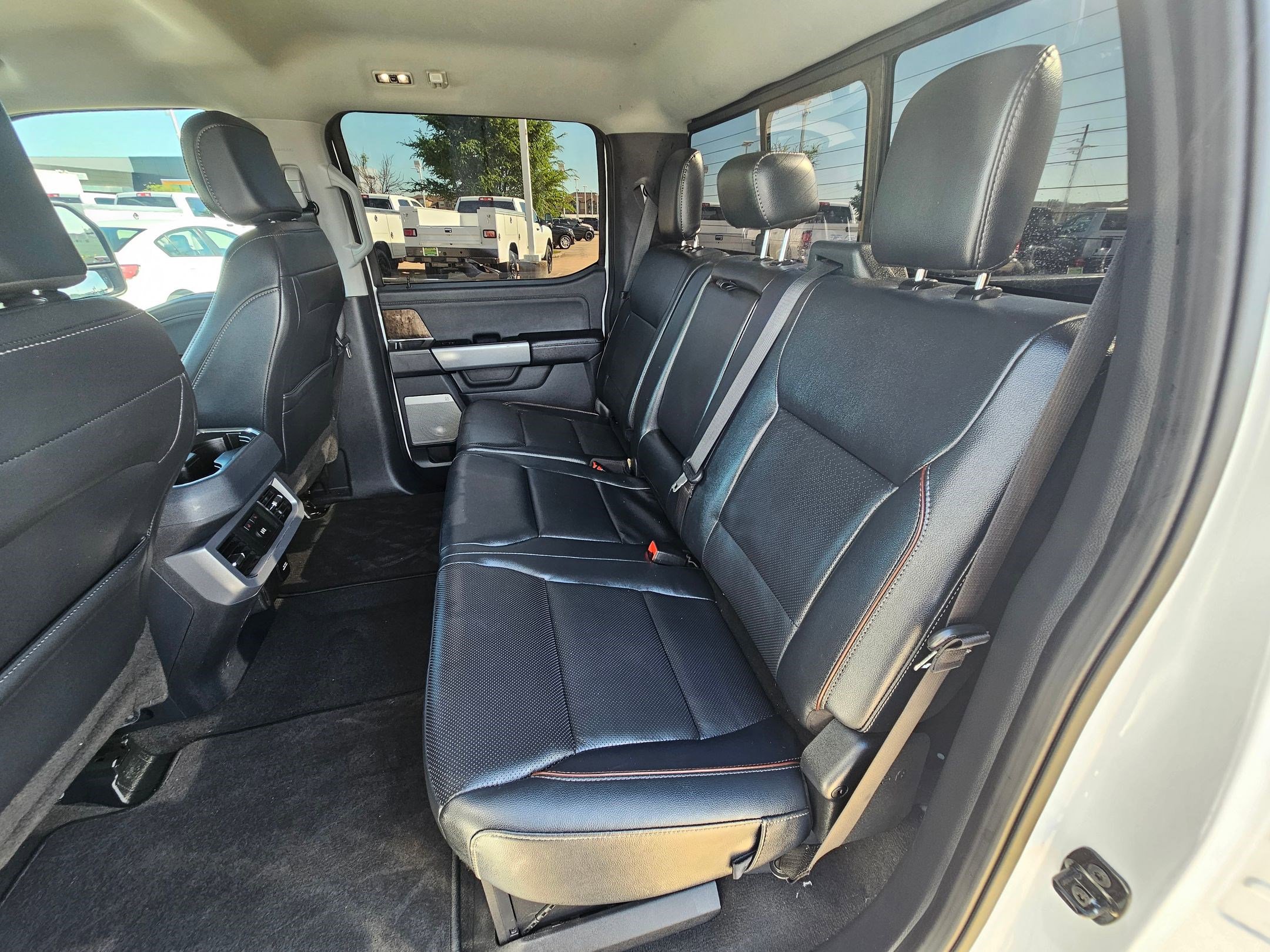 Used 2024 Ford F250 Lariat image 28