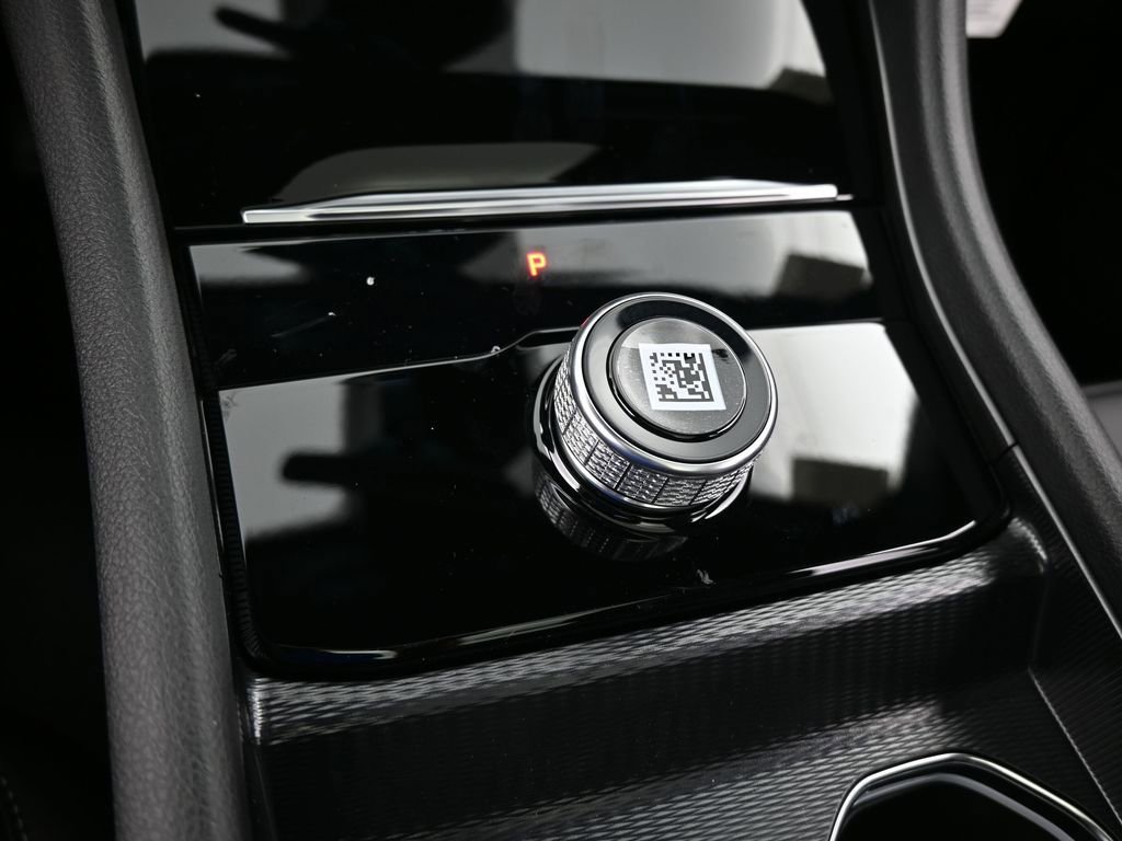 Used 2025 Jeep Grand Cherokee Limited image 22