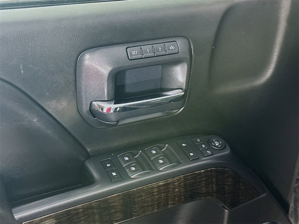 Used 2015 GMC Sierra 3500 Denali w/ Suspension Package, Off-Road image 24