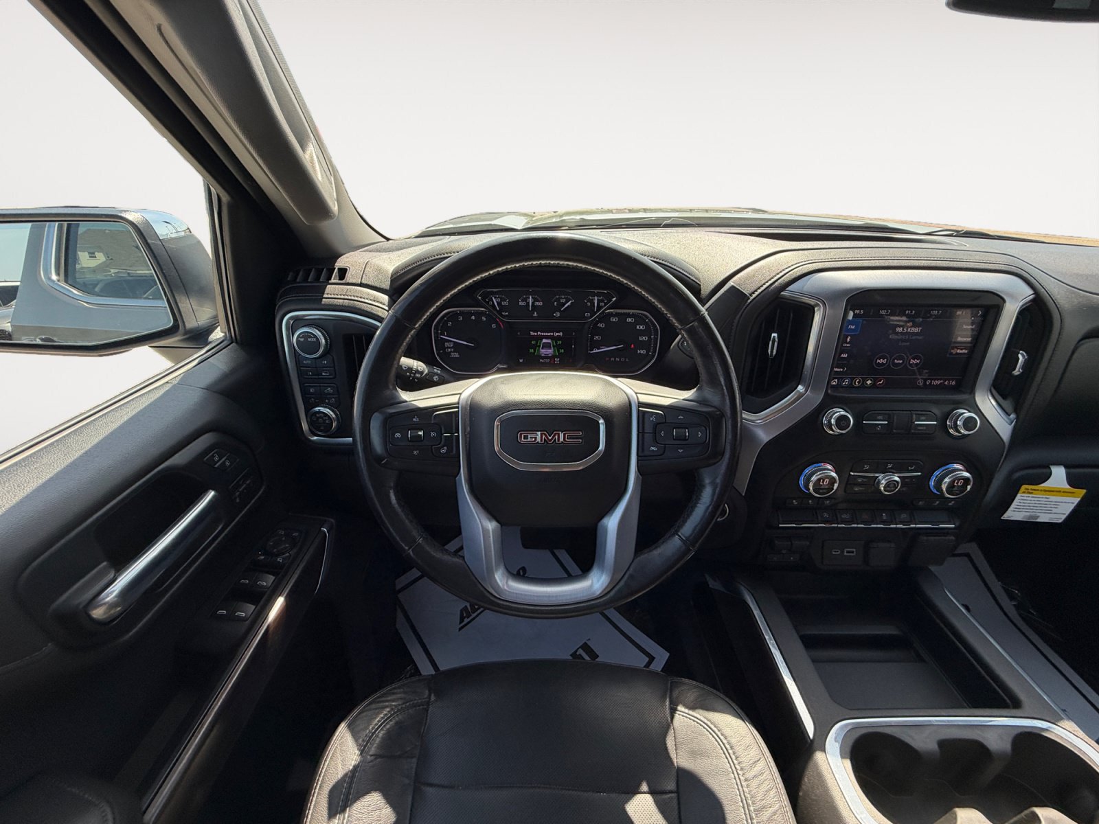 Used 2020 GMC Sierra 1500 SLT AWD/4WD image 12