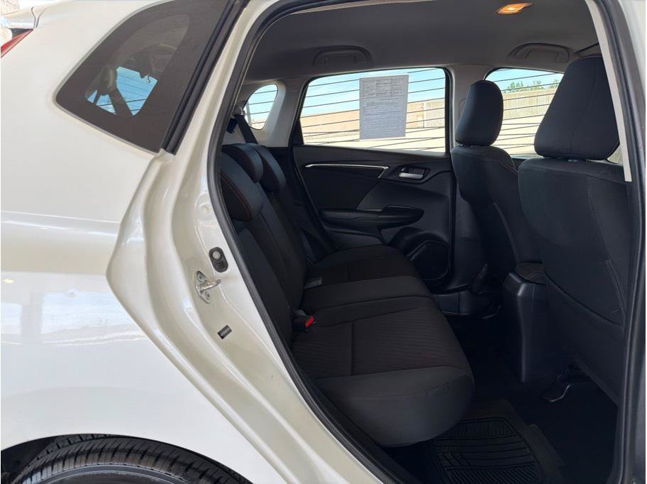 Used 2018 Honda Fit Sport image 13