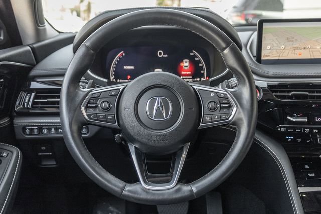 Used 2024 Acura MDX SH-AWD w/ Advance Package image 9