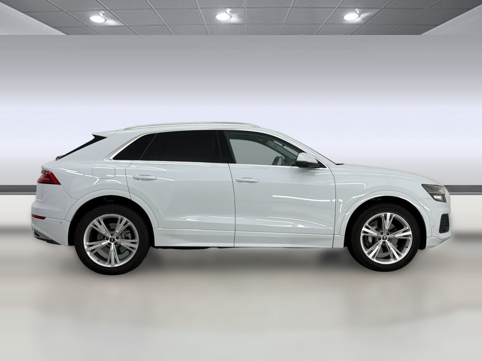 Used 2022 Audi Q8 Prestige w/ Prestige Package AWD/4WD image 8