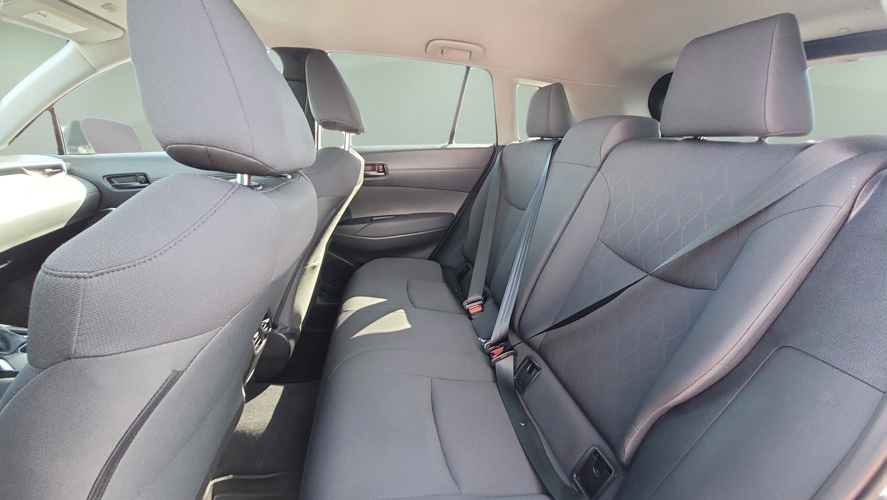 Used 2024 Toyota Corolla Cross LE AWD/4WD image 16
