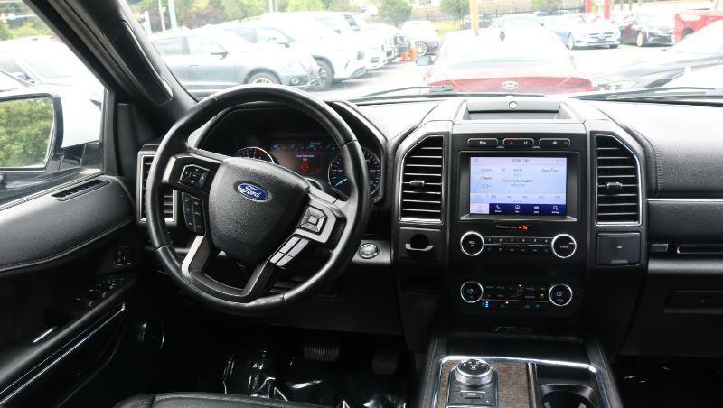 Used 2020 Ford Expedition Limited RWD image 20