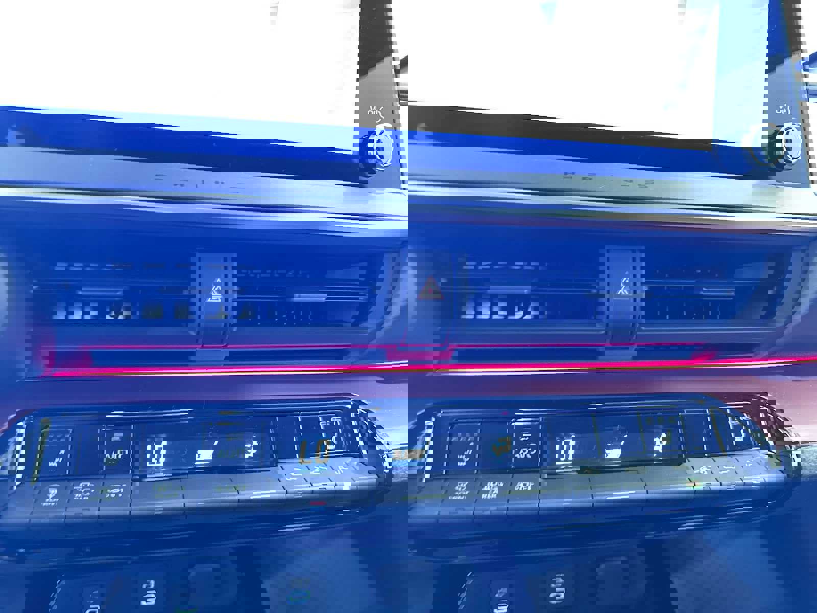 New 2026 Toyota Prius Plug-In Hybrid image 27