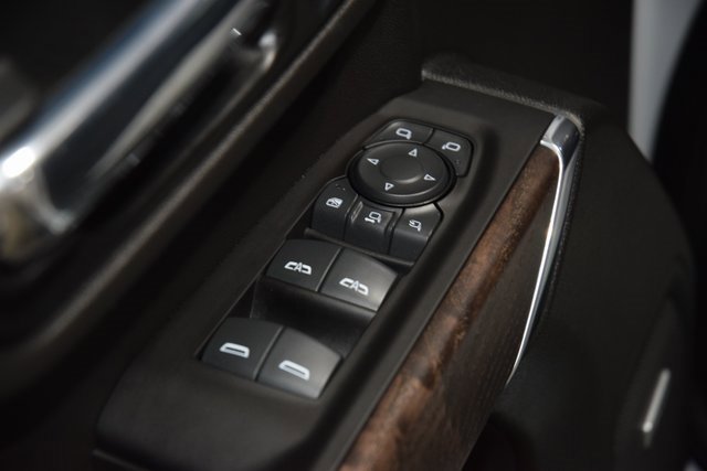 Used 2022 GMC Sierra 3500 Denali w/ Denali Ultimate Package image 51