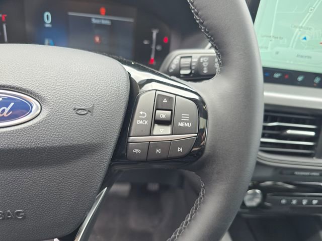 New 2025 Ford Escape SE w/ Class II Trailer Tow Package image 25