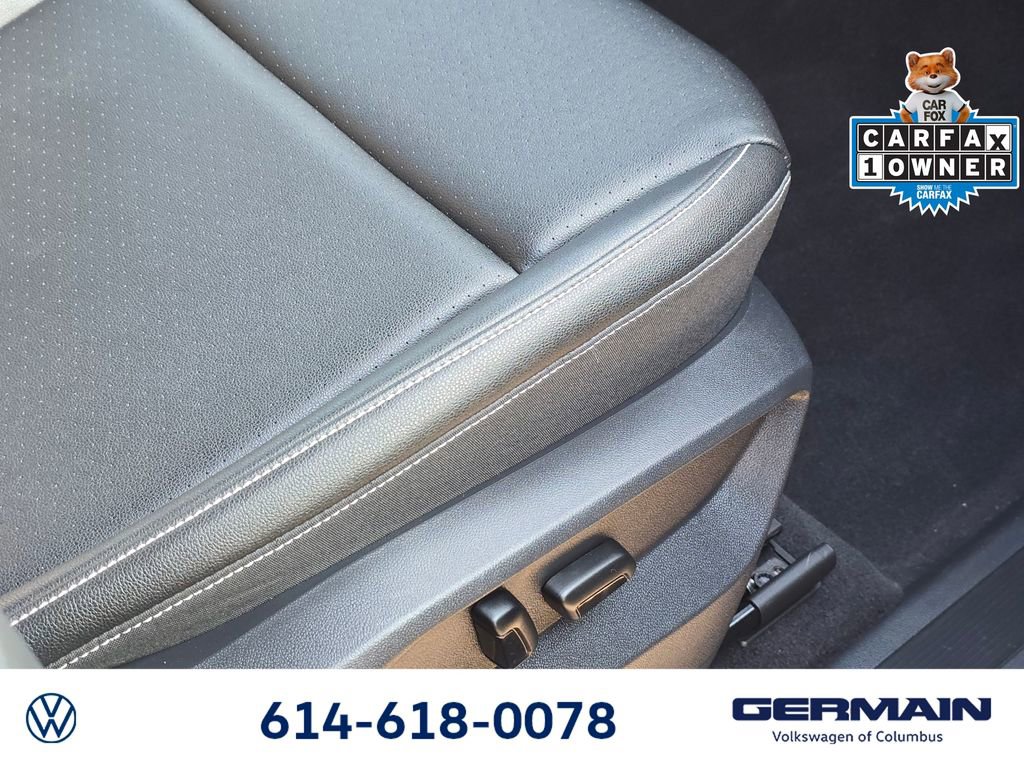 Used 2020 Volkswagen Atlas Cross Sport SEL image 34