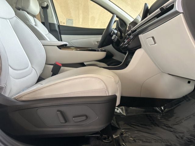 New 2026 Hyundai Tucson Limited image 36