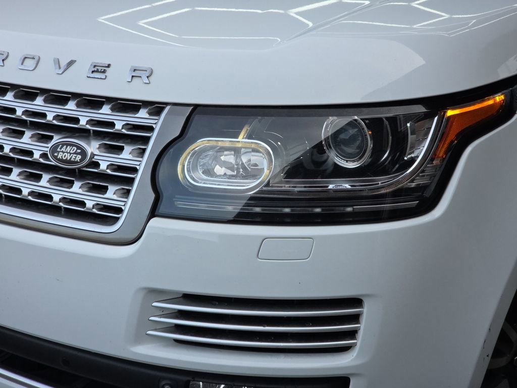 Used 2014 Land Rover Range Rover Autobiography image 30