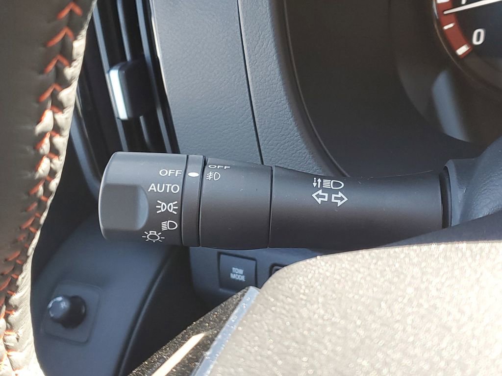 New 2026 Nissan Frontier PRO-4X w/ Pro-4x Convenience Package image 16