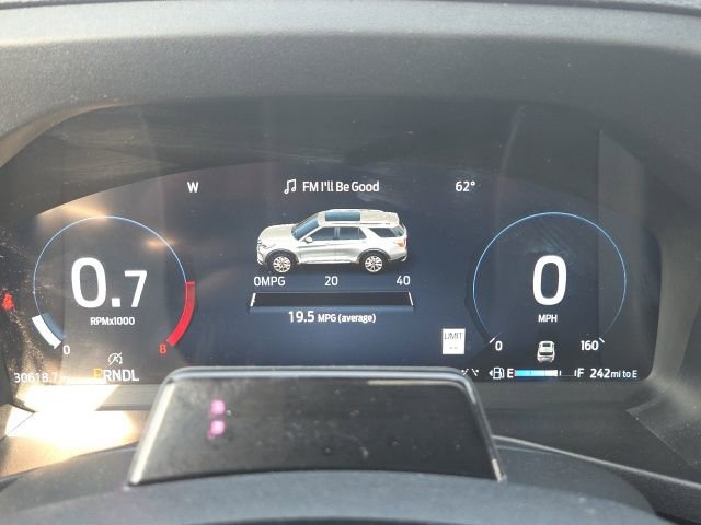 Used 2025 Ford Explorer Platinum w/ LUX Leather Package AWD/4WD image 43