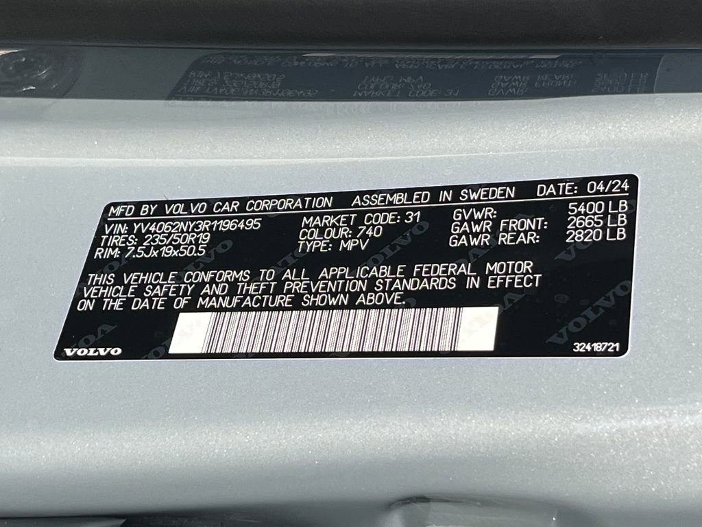 Certified 2024 Volvo V90 B6 Cross Country Plus image 34