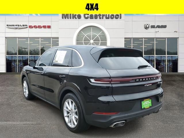 Used 2024 Porsche Cayenne image 6