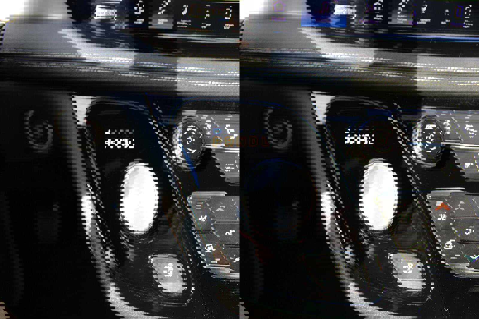 New 2026 Chrysler Pacifica Select image 21