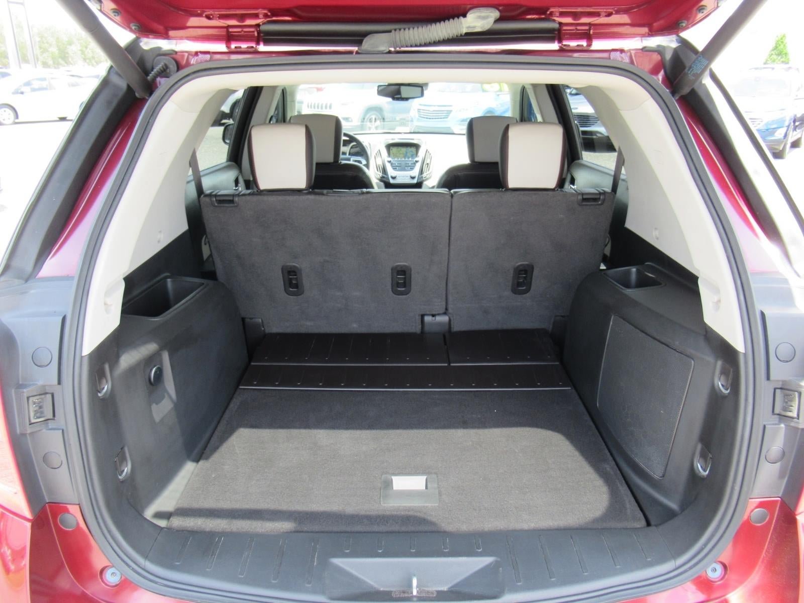 Used 2016 Chevrolet Equinox LTZ w/ Enhanced Convenience Package FWD image 32