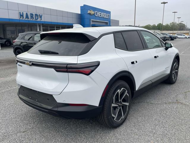 New 2026 Chevrolet Equinox EV LT video 3