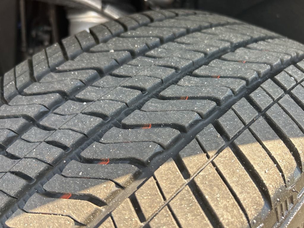 Used 2023 GMC Yukon Denali Ultimate image 36