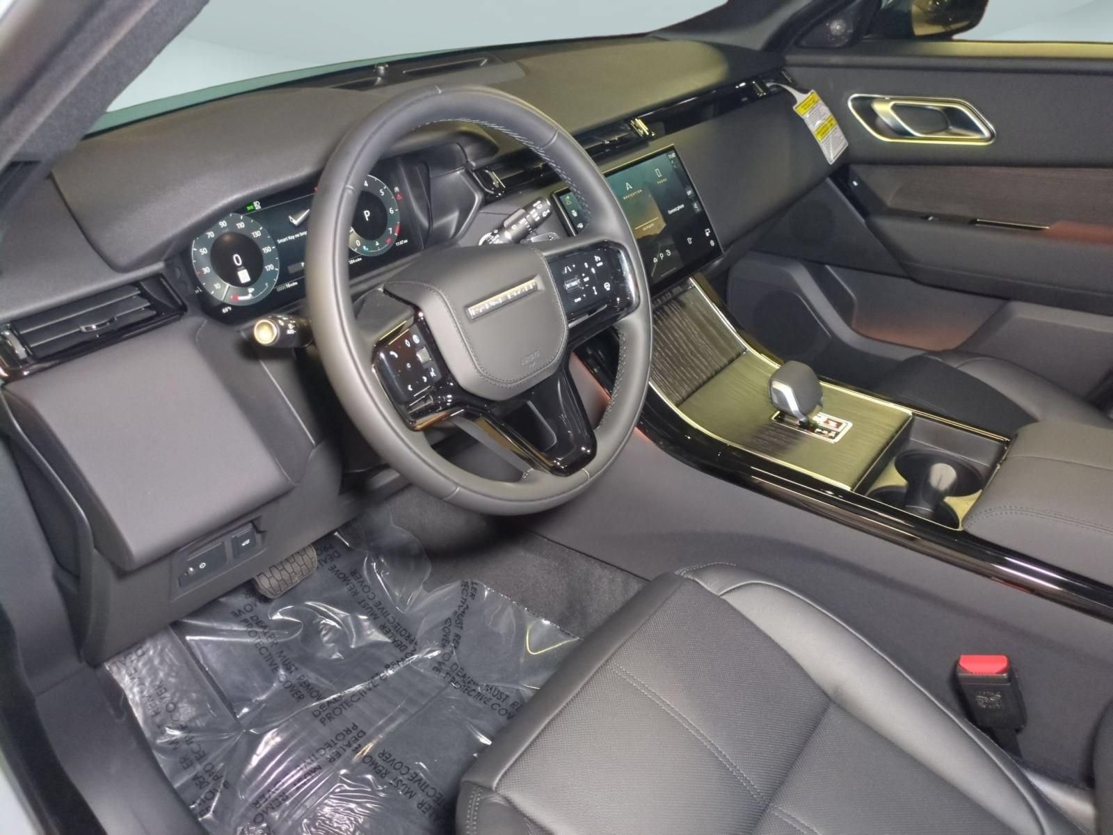 New 2026 Land Rover Range Rover Velar S AWD/4WD image 16