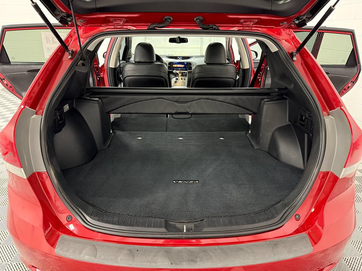 Used 2014 Toyota Venza Limited AWD/4WD image 21