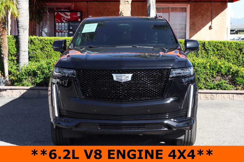 Used 2023 Cadillac Escalade Sport Platinum w/ LPO, ONYX Package image 3