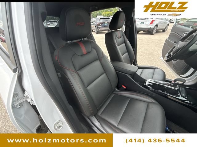 Certified 2025 Chevrolet Trax RS w/ Driver Confidence Package FWD image 26
