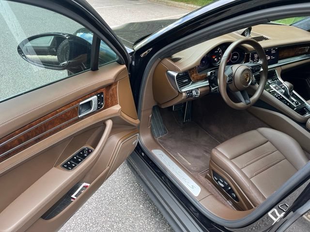 Used 2021 Porsche Panamera Turbo S AWD/4WD image 4