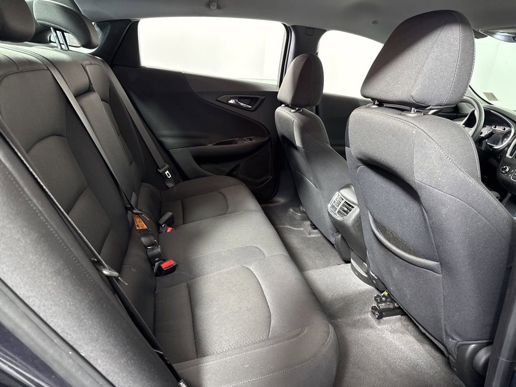 Used 2023 Chevrolet Malibu LT image 18