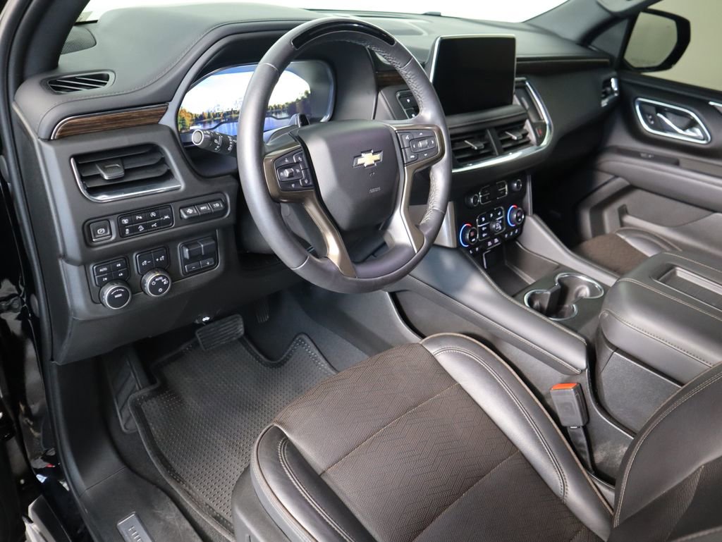 Used 2023 Chevrolet Tahoe High Country w/ Advanced Technology Package image 9