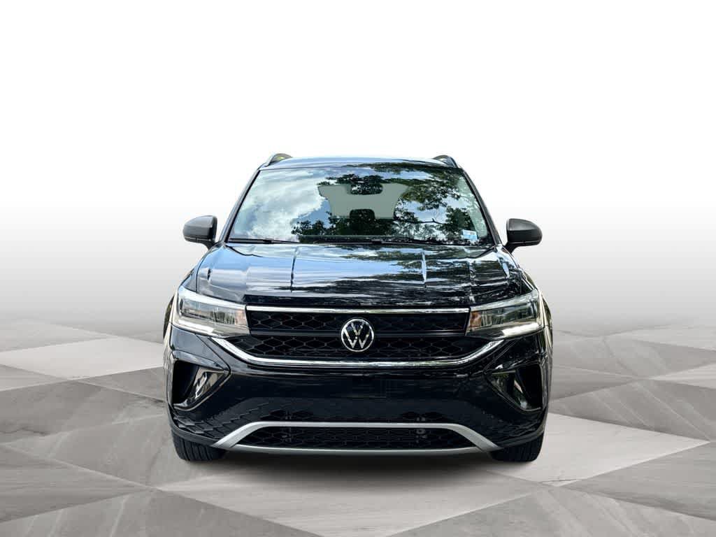 Certified 2024 Volkswagen Taos S FWD image 3