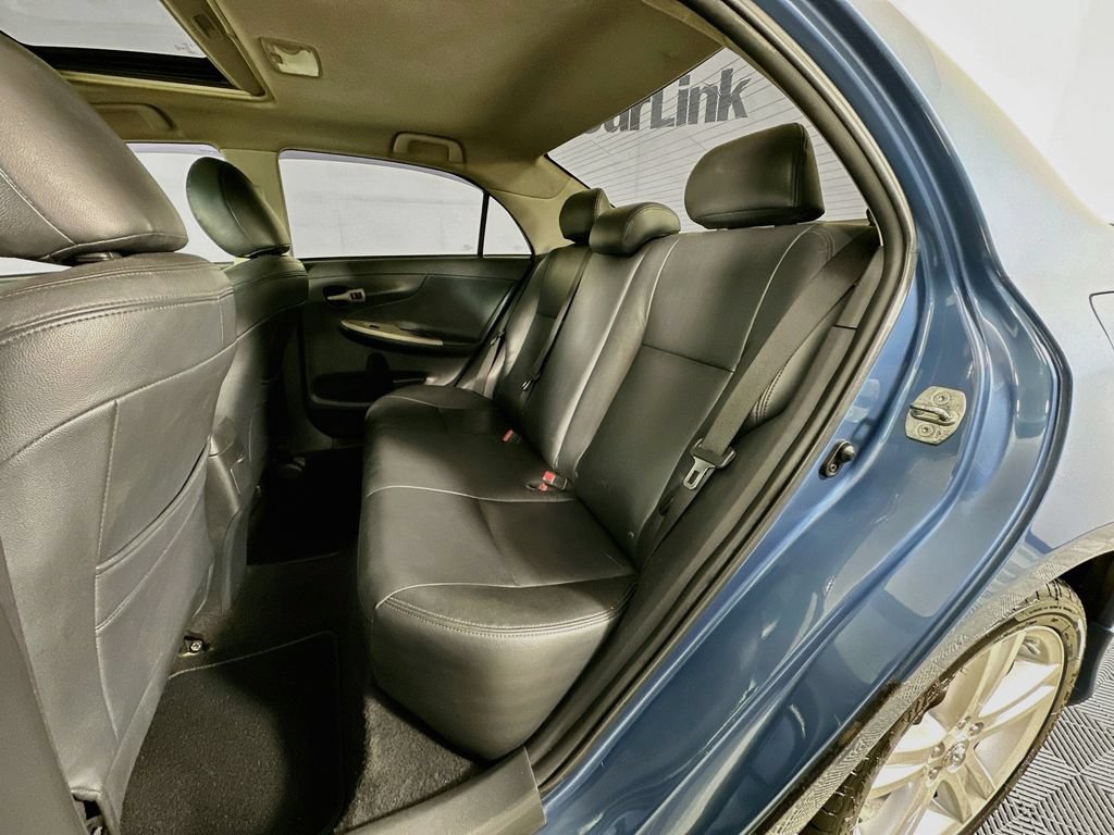 Used 2013 Toyota Corolla S w/ Premium Complete Pkg FWD image 27
