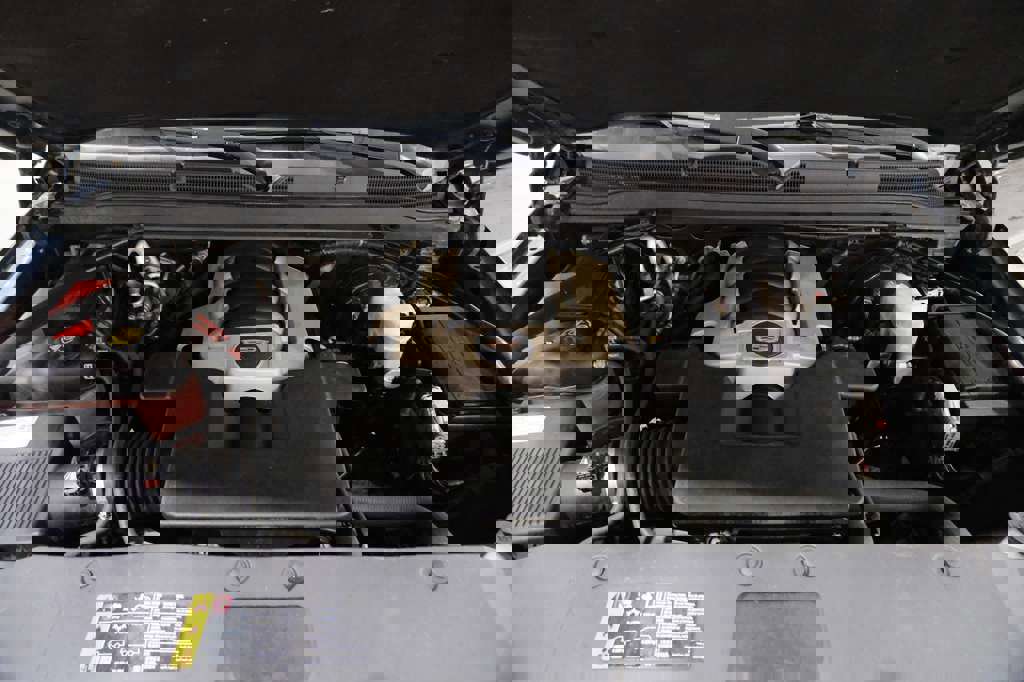 Used 2020 Cadillac Escalade ESV Platinum AWD/4WD image 39