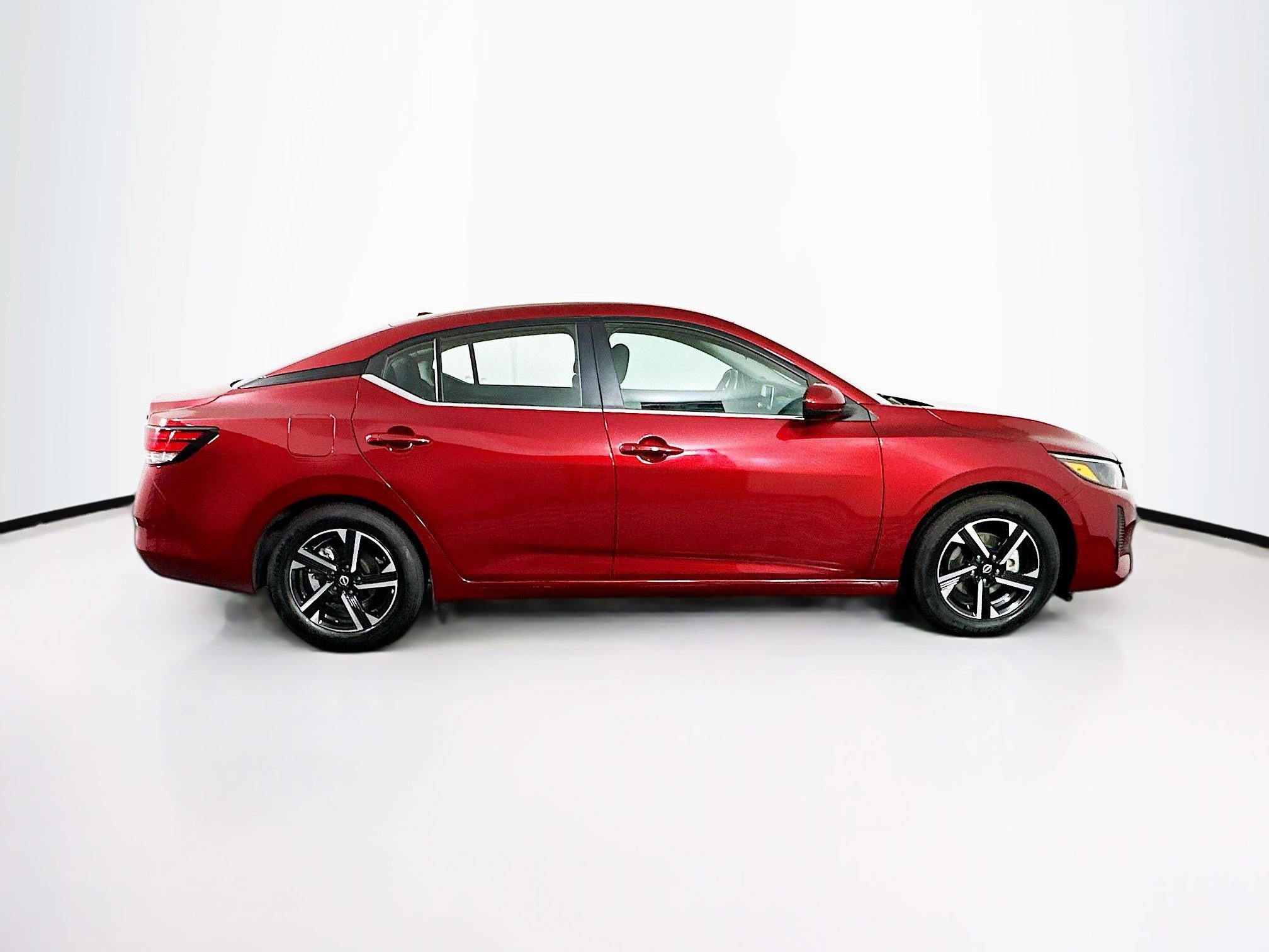 Used 2024 Nissan Sentra SV image 10