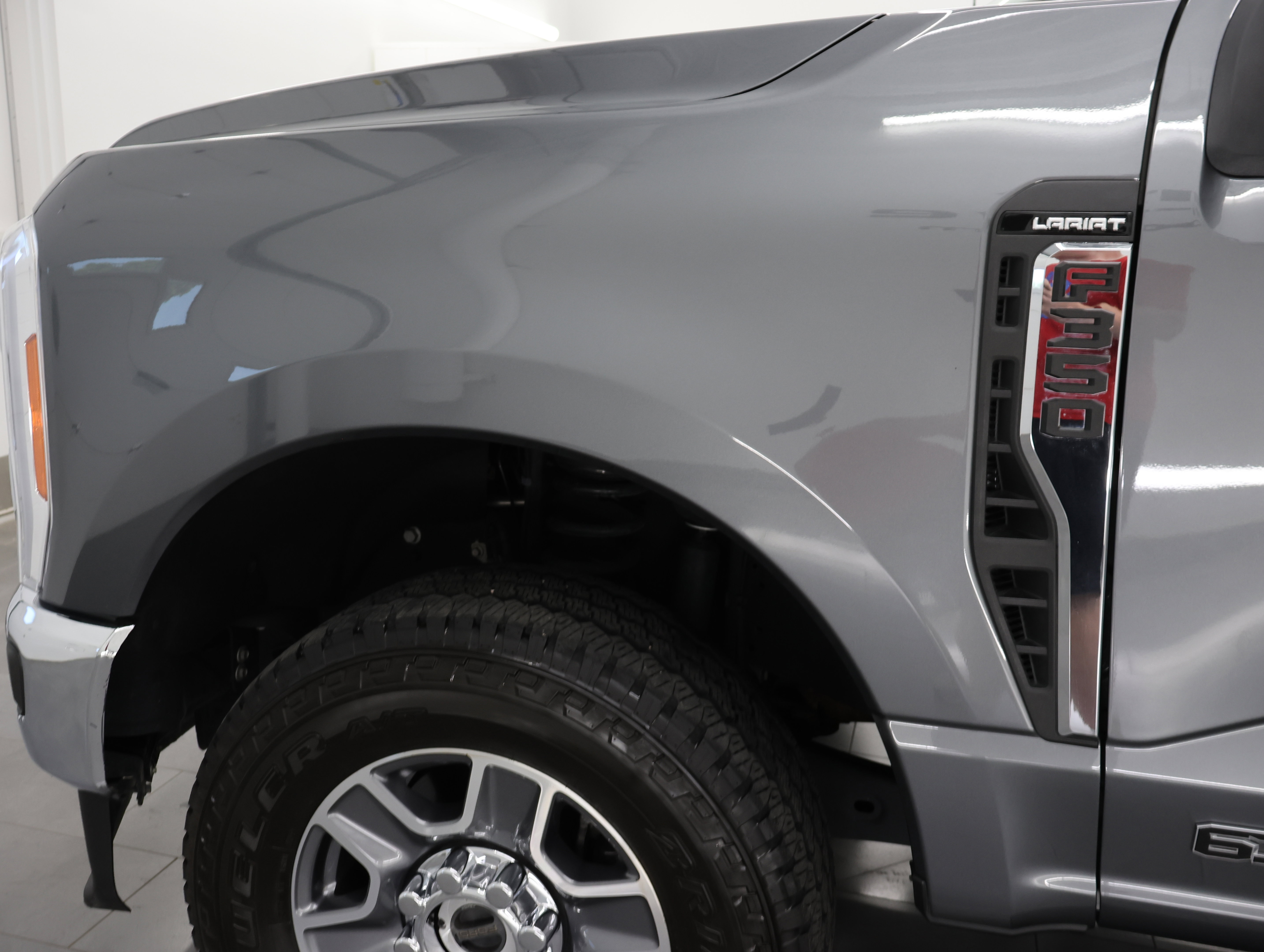 Used 2023 Ford F350 Lariat AWD/4WD image 35