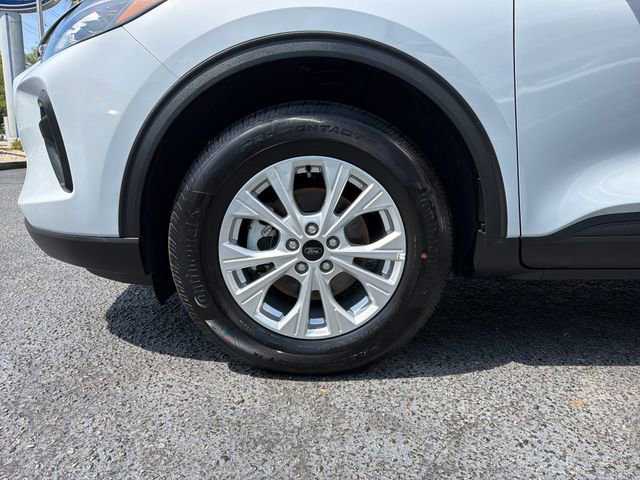 Used 2025 Ford Escape Active image 29