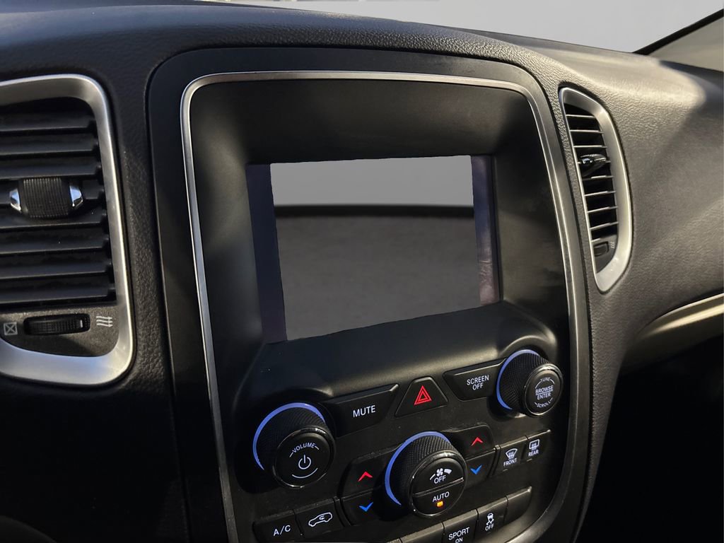 Used 2020 Dodge Durango SXT image 25