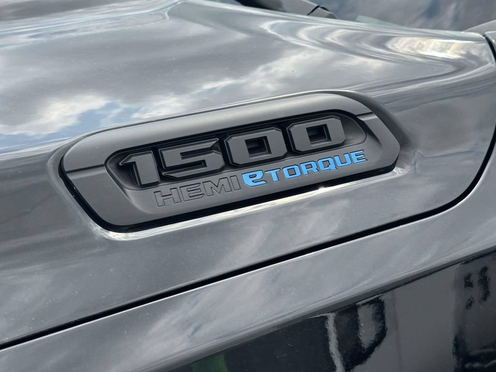 Used 2023 RAM 1500 Big Horn AWD/4WD image 10