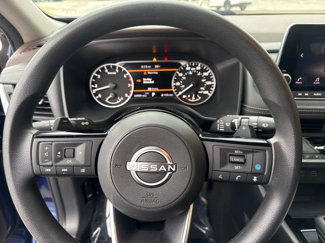 Used 2023 Nissan Rogue SV image 11