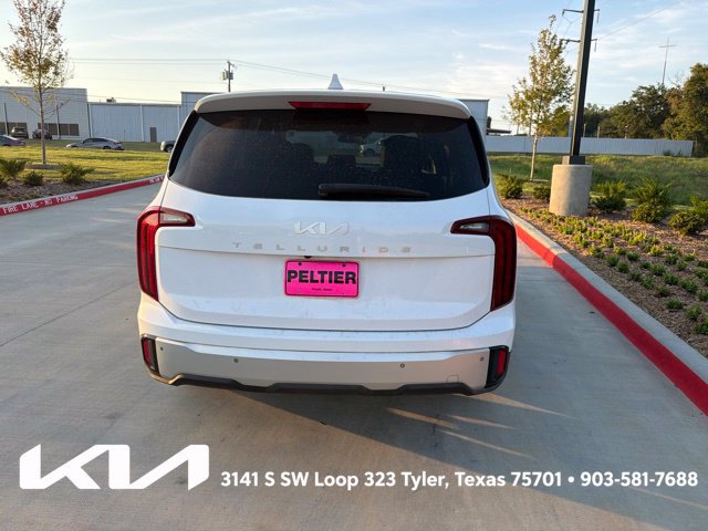 Used 2024 Kia Telluride LX FWD image 10